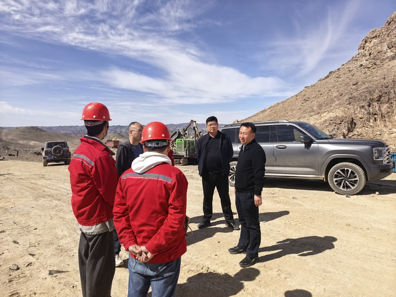 资环二院总经理、党委副书记、副董事长禹志加到新疆青河喀拉干德项目调研指导